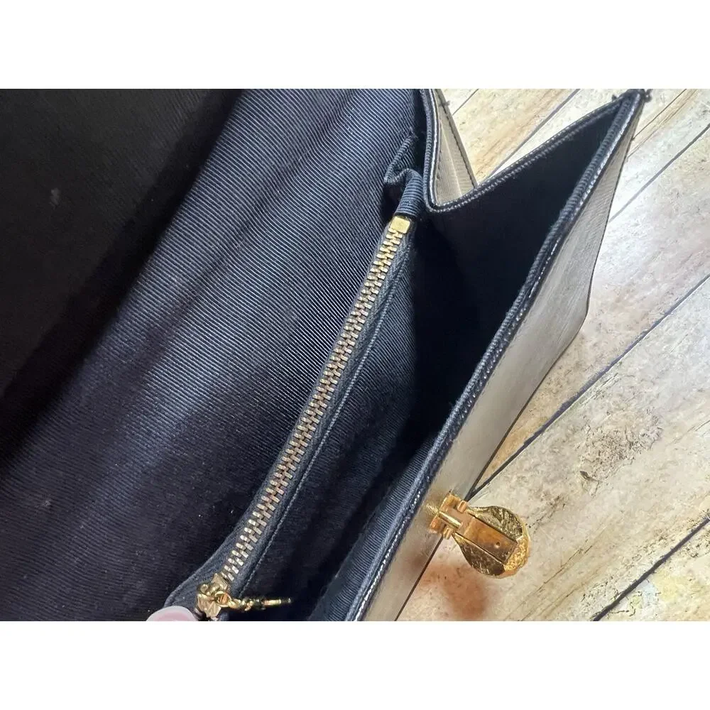 Vintage 1960s black